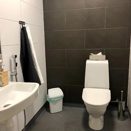 Place For Workers - 4 Beds Hostel Tuusula
